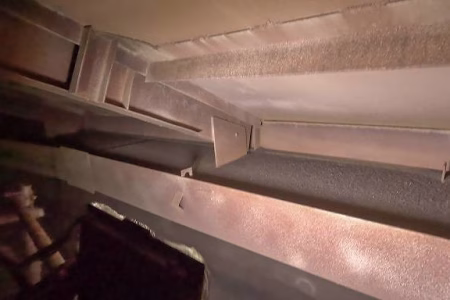 عملیات نگهداری و رنگ‌آمیزی مخزن شماره ۶ نیروگاه شازند